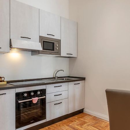Rione Prati Elegant Apartment With Balcony โรม ภายนอก รูปภาพ